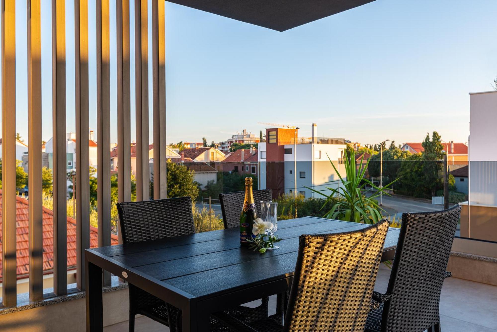 Apartment Dalmo Views